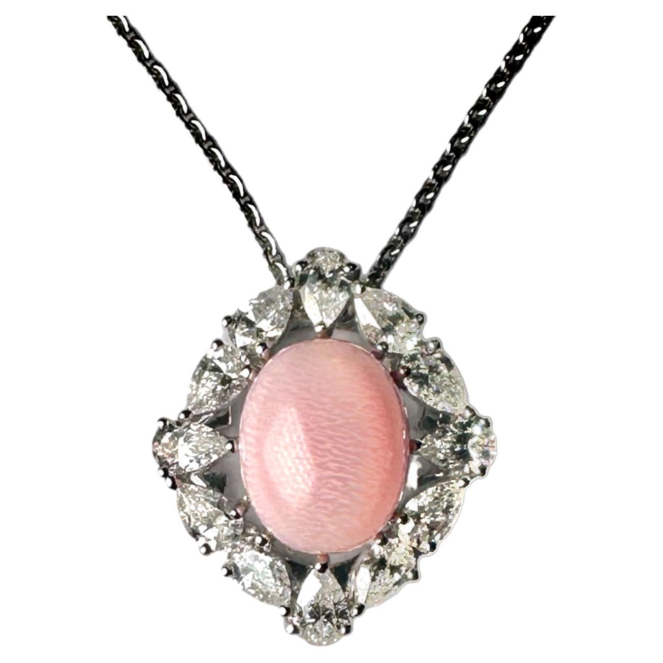 Conch pearl and diamond pendant