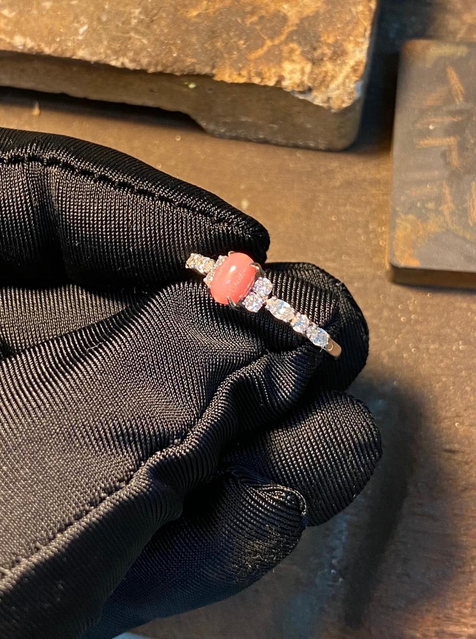 For Sale:  Conch Pearl and Marquise Diamond Unique Engagement Ring in 18K White Gold 5