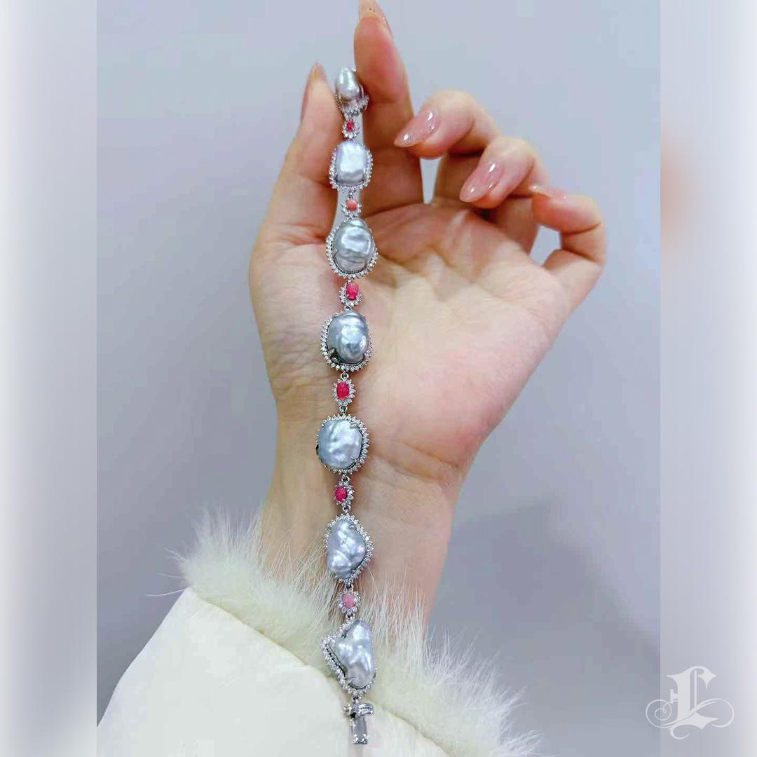 【Conchéa】Ocean Constellation Conch Pearl & Keshi Diamond Bracelet — 1.52ct 7