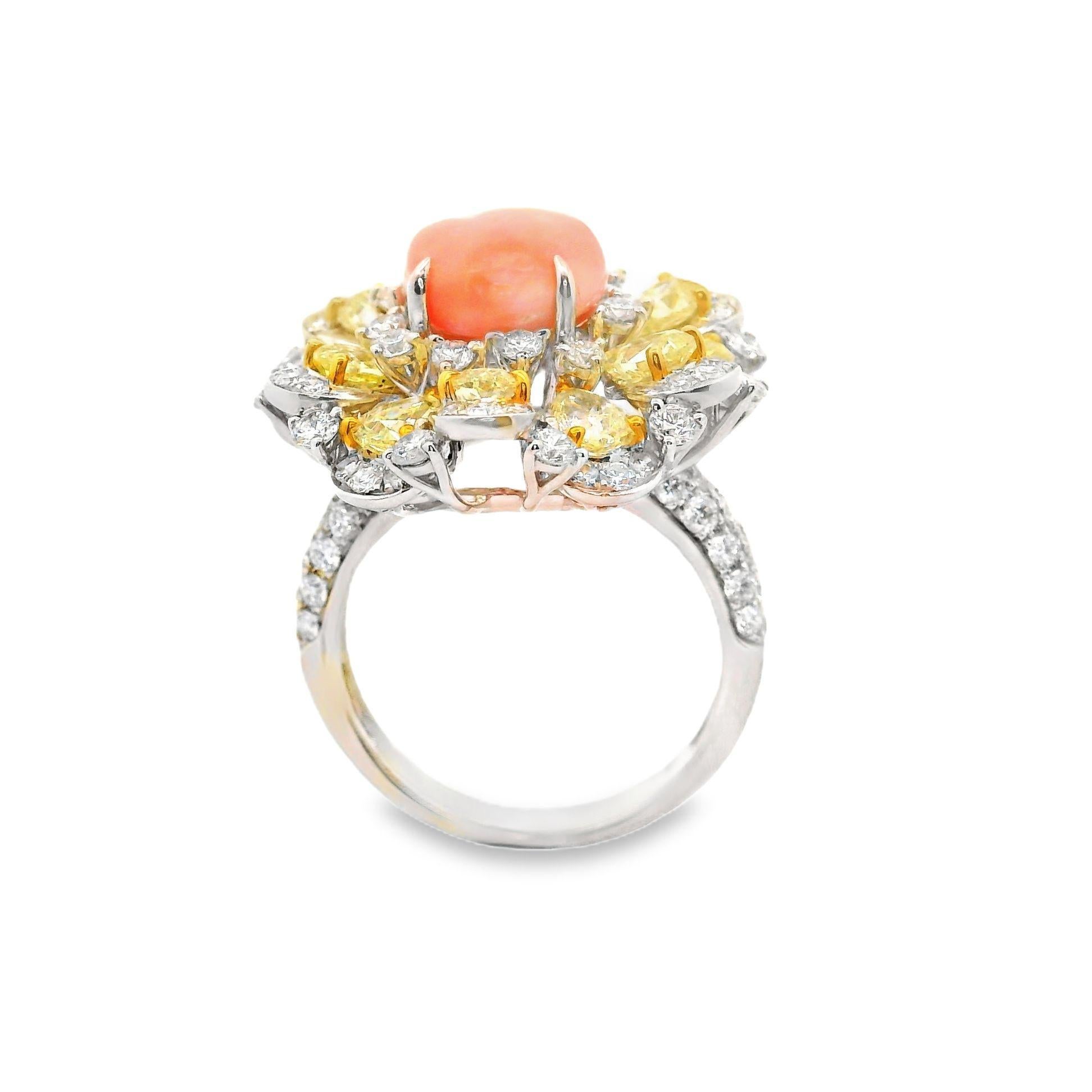 Women's Conch Pearl & Diamond 18k White Gold Sunburst Cocktail Ring