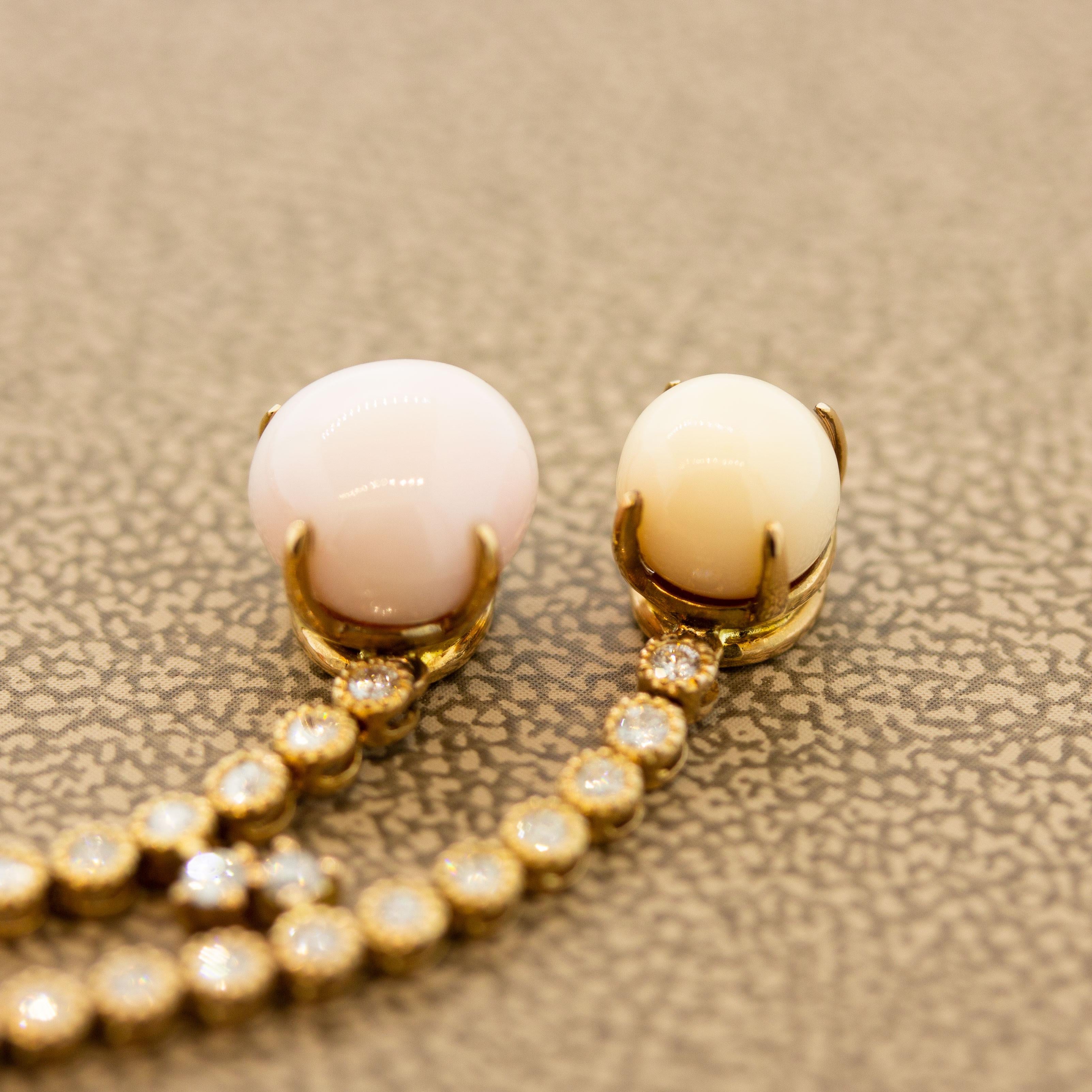 Conch Pearl Diamond Gold Necklace In New Condition For Sale In Beverly Hills, CA