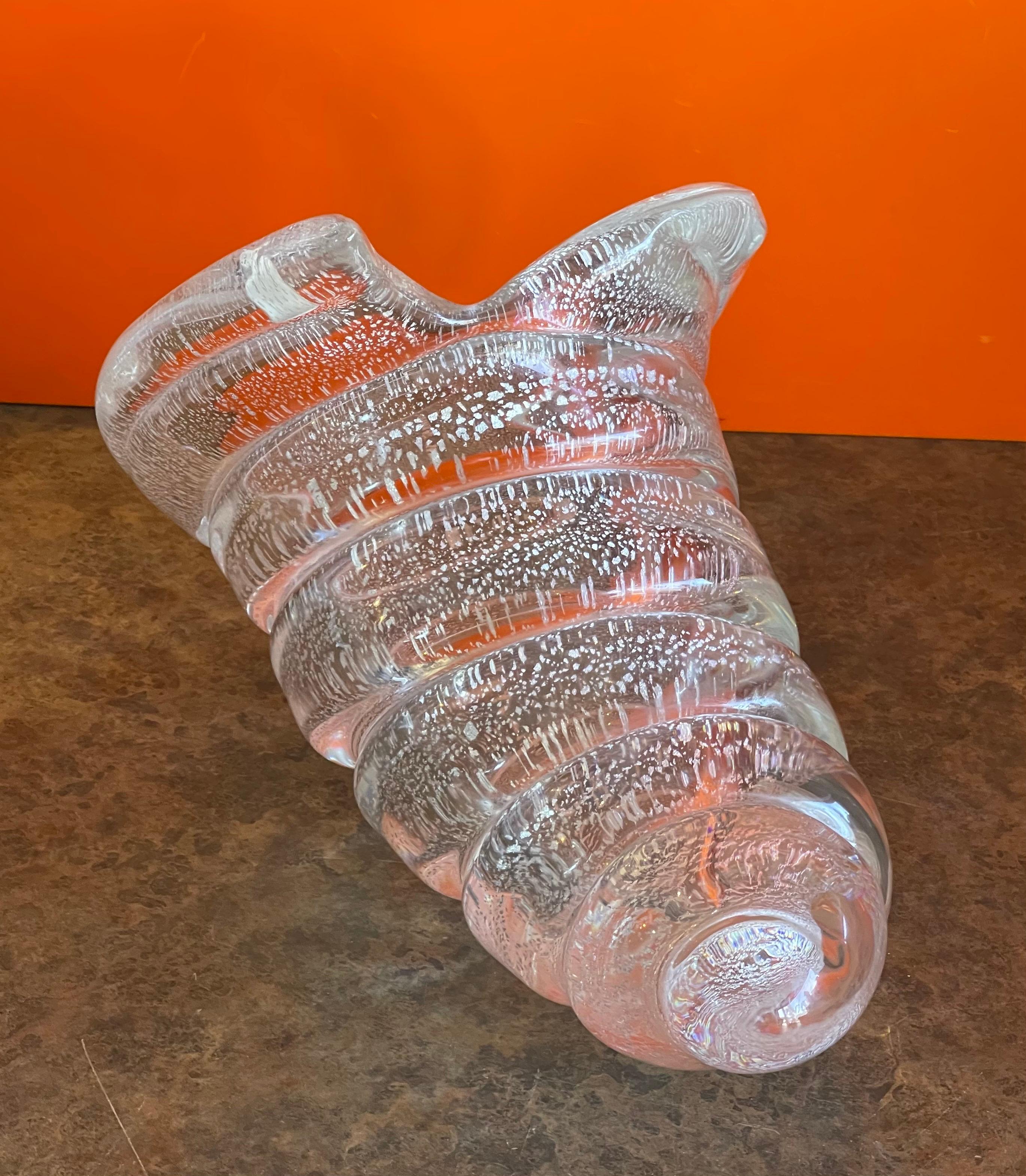 Conch Shell Art Glass Bowl by Glass Studio Murano In Good Condition For Sale In San Diego, CA