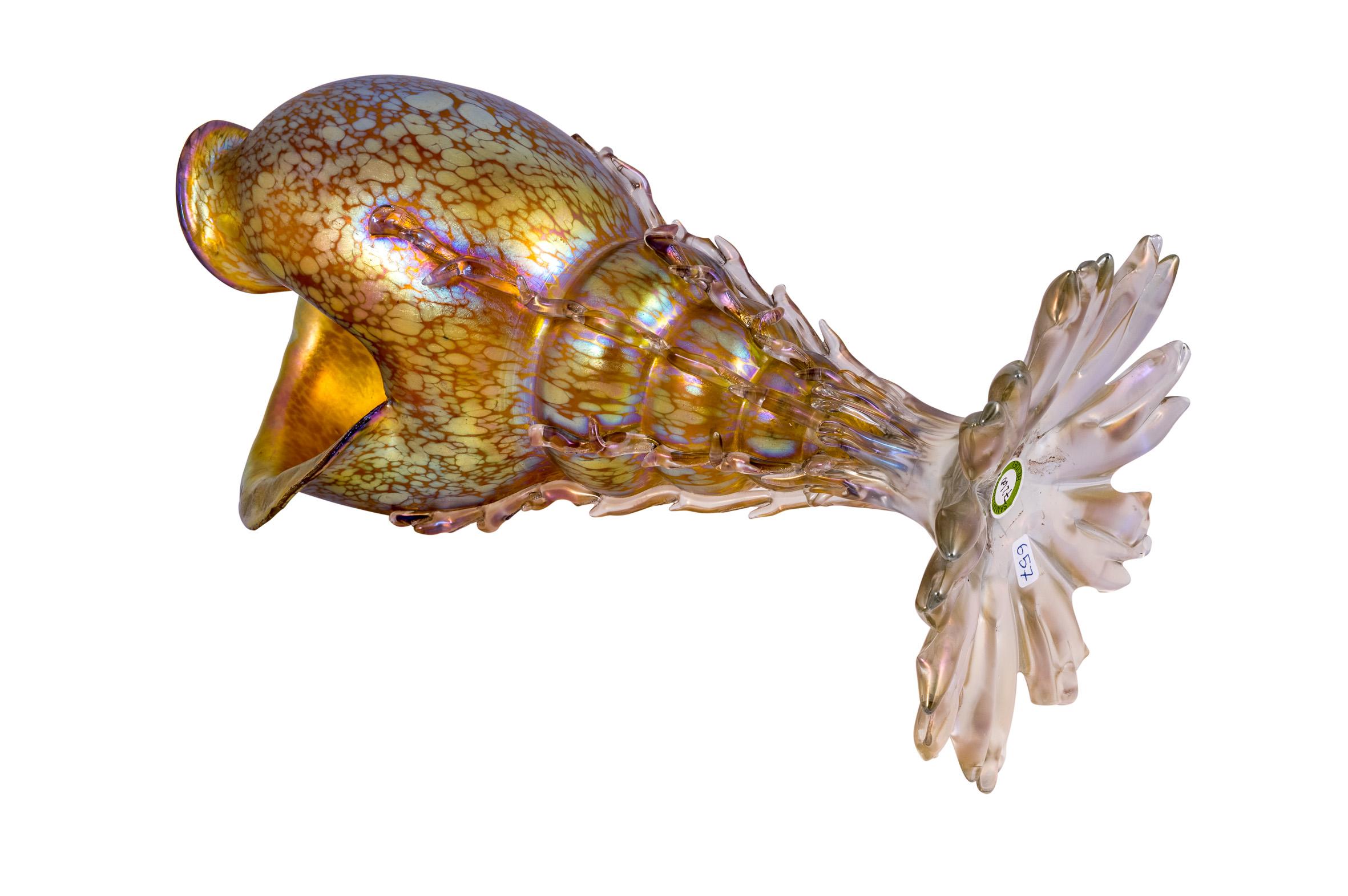 Early 20th Century Conch Shell Glass Vase Iridescent Handmade Loetz Austria Jugendstil, circa 1900