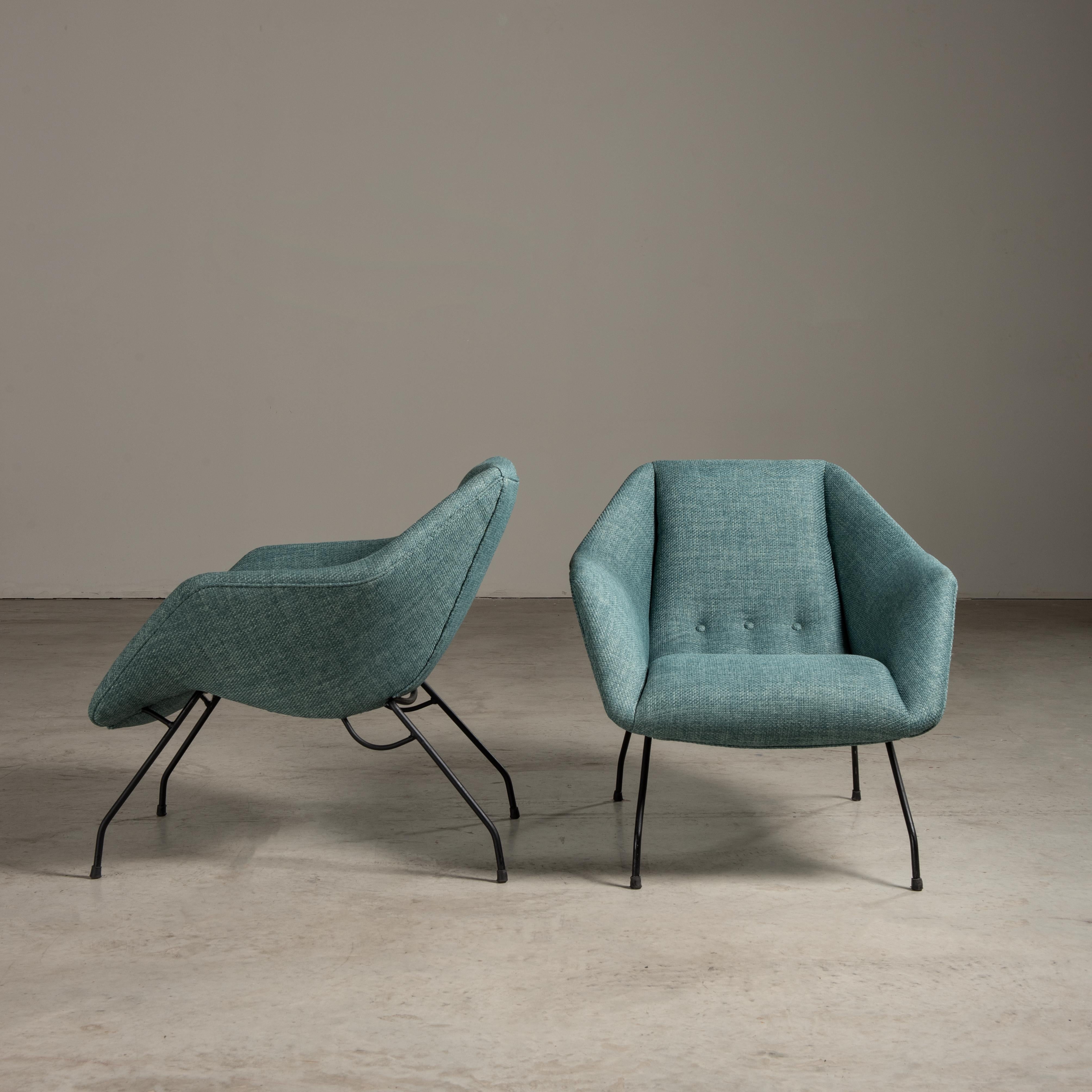 Fabric 'Concha' Lounge Chair, by Martin Eisler & Carlo Hauner, Brazilian Mid-Century For Sale