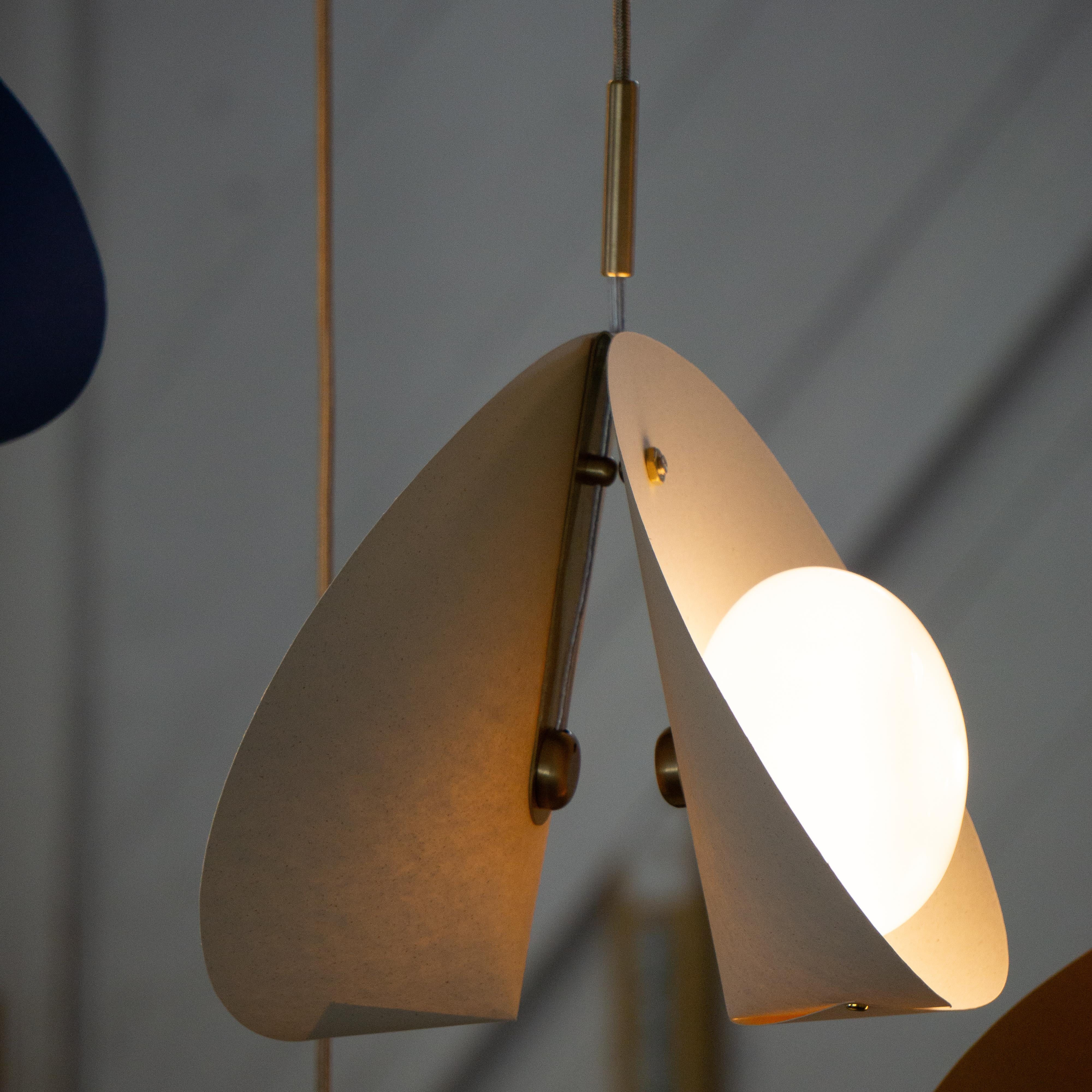 Organic Modern CONCHA Pendant Light Model 01 Small in Vanilla Flecked Paper, Brass & Opal Glass For Sale