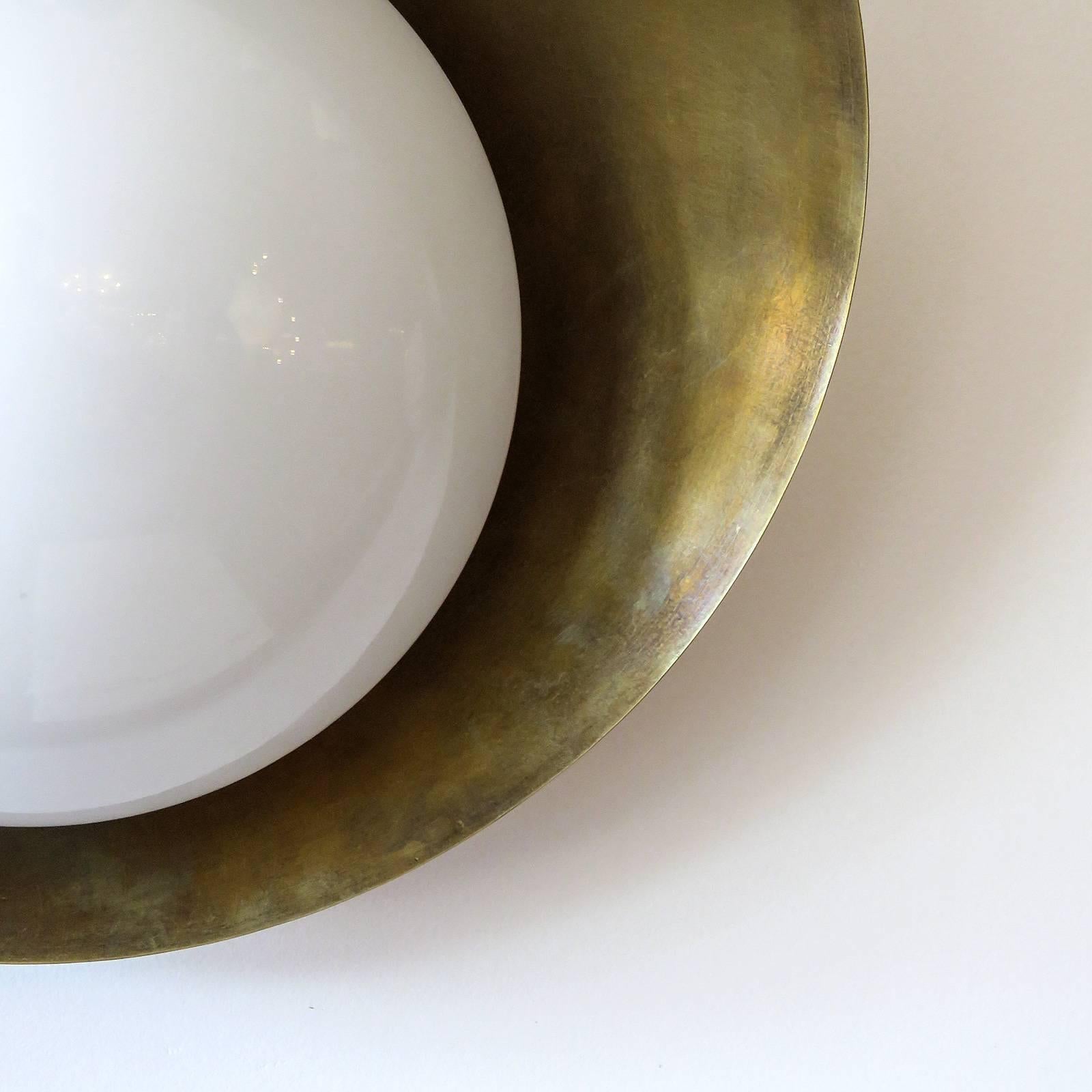 Concha-Wandleuchten von Galerie L7 (Messing) im Angebot