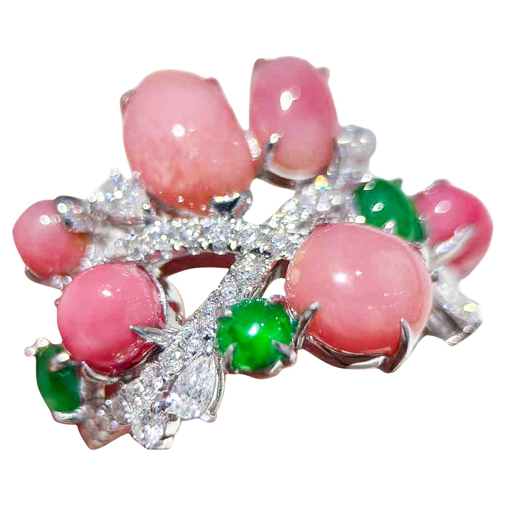 【Conchéa】 Anello conchiglia in fiore, giadeite e diamanti - 4,55 carati in vendita