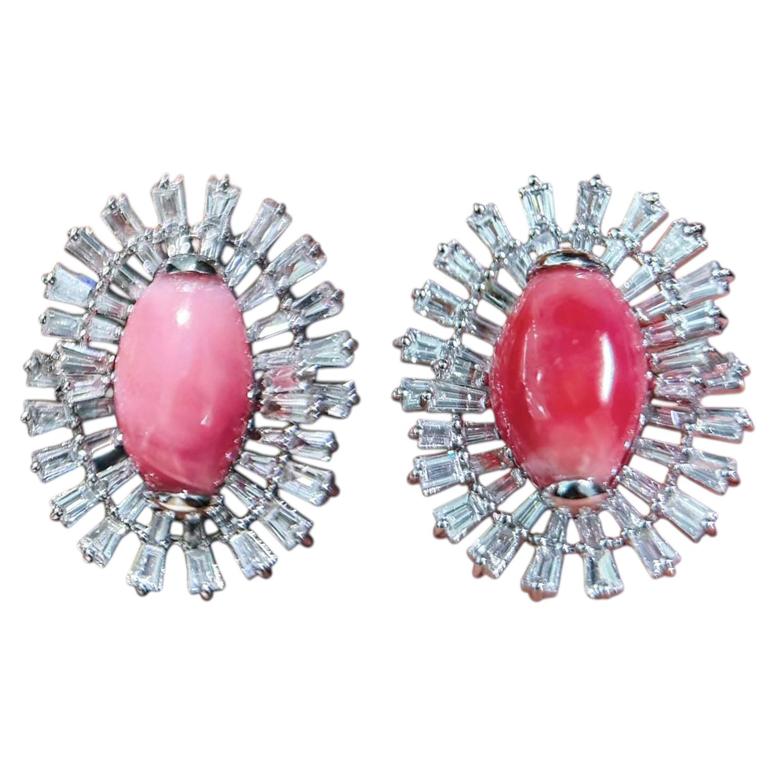 【Conchéa】Conch Pearl and Diamond Sunburst Earrings in 18K White Gold — 6.35 ct For Sale