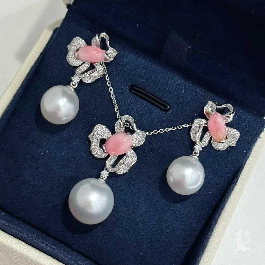 Conchéa】Conch Perle & Aurora Südsee Perle Diamant Platin Anhänger - 1.87ct im Zustand „Neu“ im Angebot in New York, NY