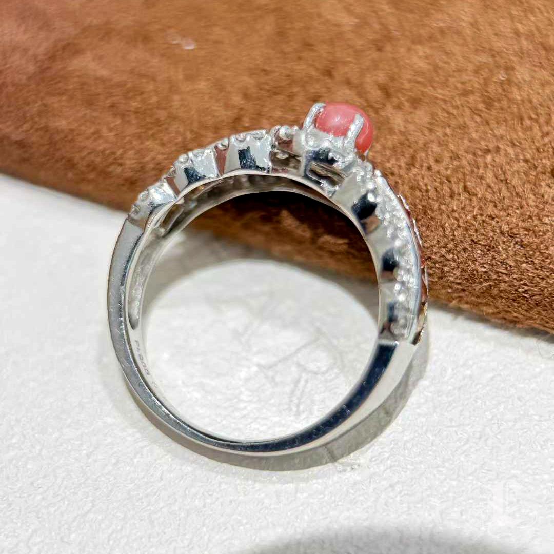 【Conchéa】Conch Pearl Platinum Multicolor Sapphire & Diamond Halo Ring - 0.57ct en vente 5