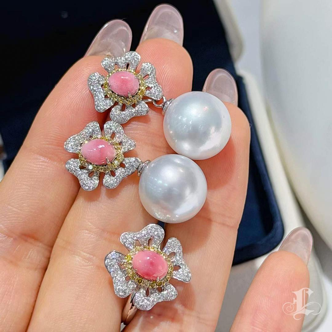 【Conchéa】 Orecchini con perle e mari del sud a doppio filo -1,55 ct in vendita 2