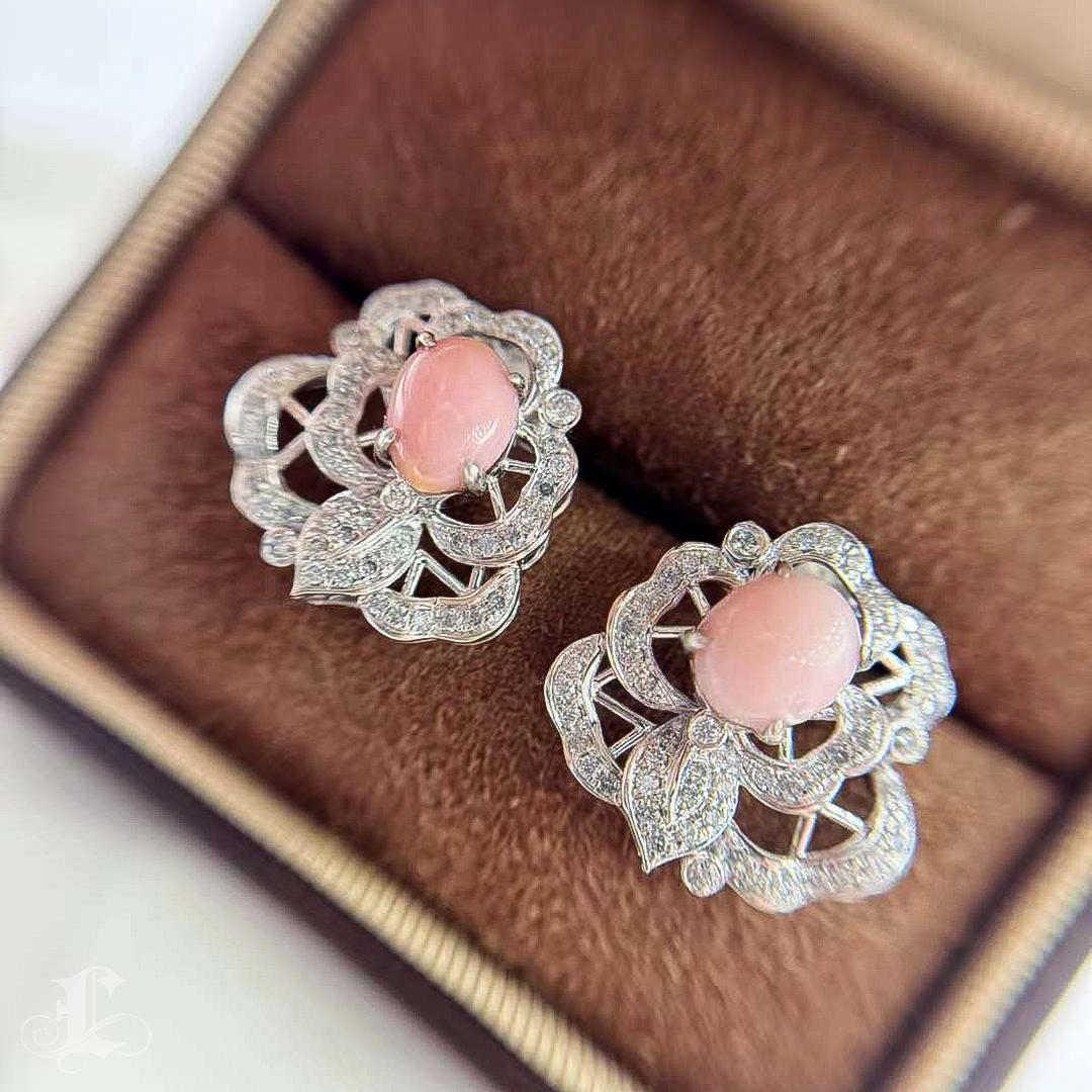 【Conchéa】Eternal Bloom Boucles d'oreilles perles de conque et diamants - 4.96ct en vente 3