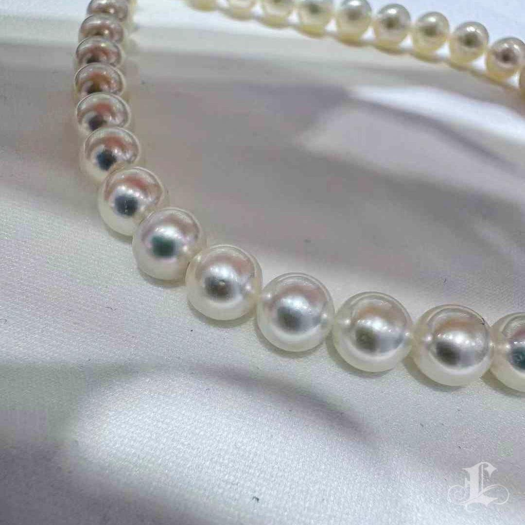 Conchéa】 Collana con ciondolo di perle Conchiglia con perle Akoya e diamanti - 3,1 carati in vendita 7