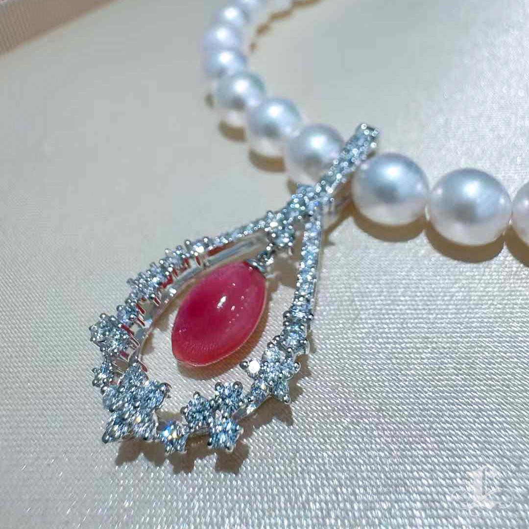 【Conchéa】Flame Halo Conch Pearl & Diamond Pendant — 1.87ct 5