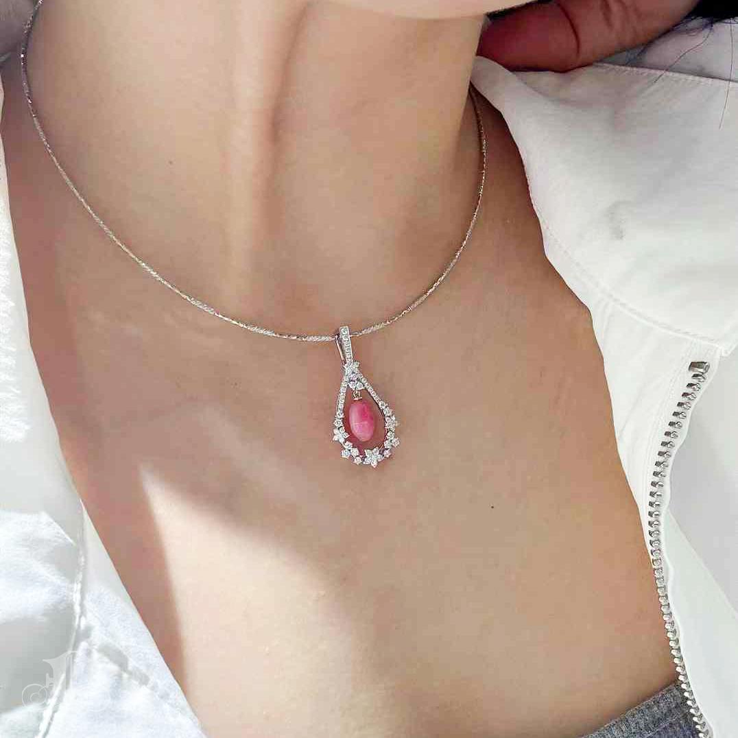 【Conchéa】Flame Halo Conch Pearl & Diamond Pendant — 1.87ct 7
