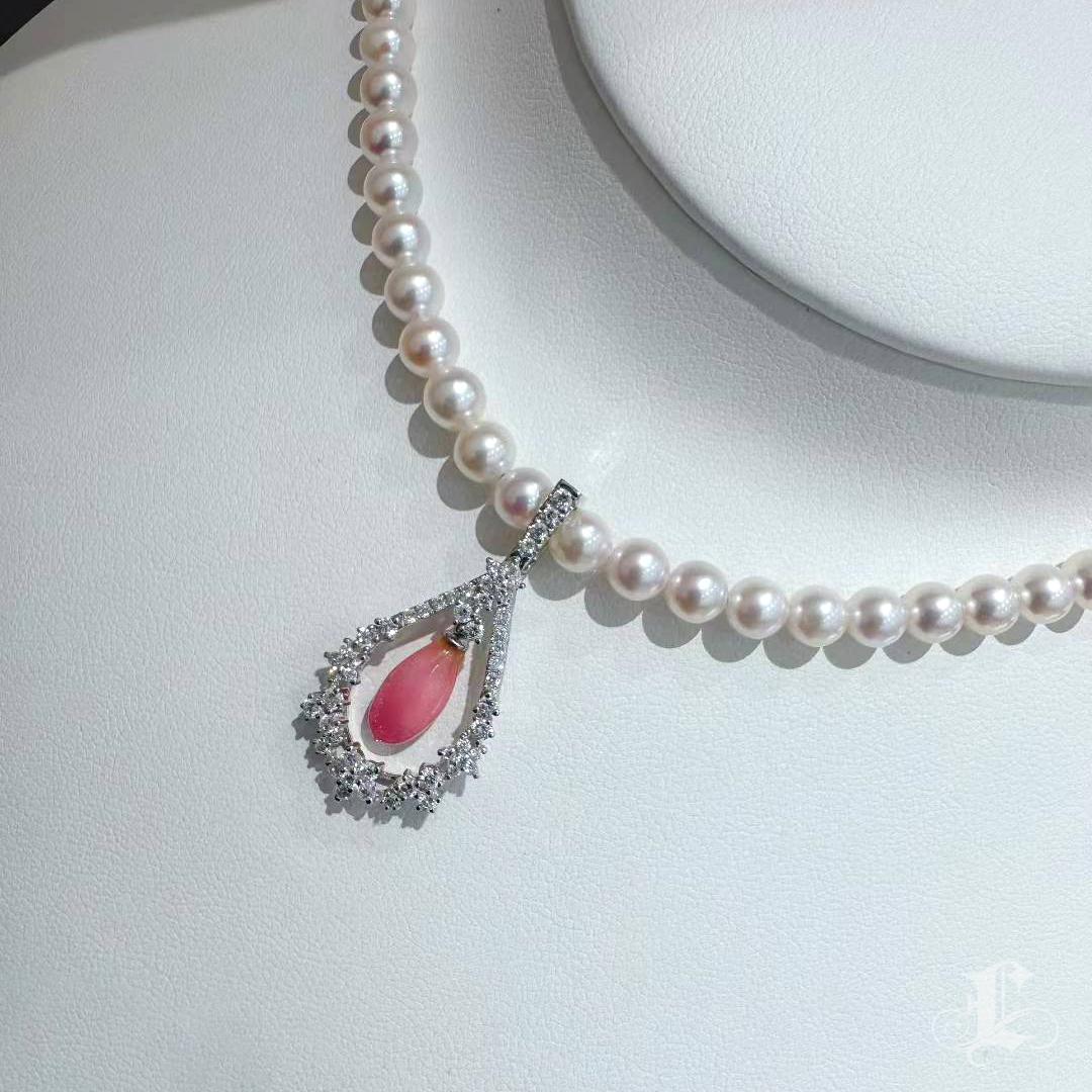 【Conchéa】Ciondolo convertibile con perle e diamanti a petalo di fuoco - 2,06ct in vendita 6