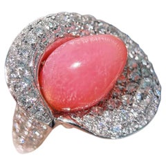 【Conchéa】Flaming Calla Conch Pearl Diamond Ring — 3.7 ct