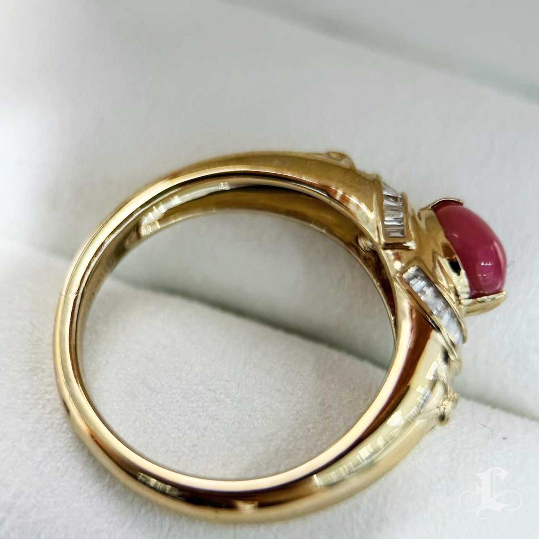 【Conchéa】Heritage Flamingo Conch Pearl Baguette Diamond Ring - 1.0 ct en vente 7