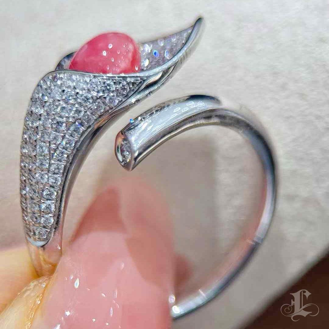 【Conchéa】Bague de perles de conque à pétales flamboyants - 1.19ct Pour femmes en vente