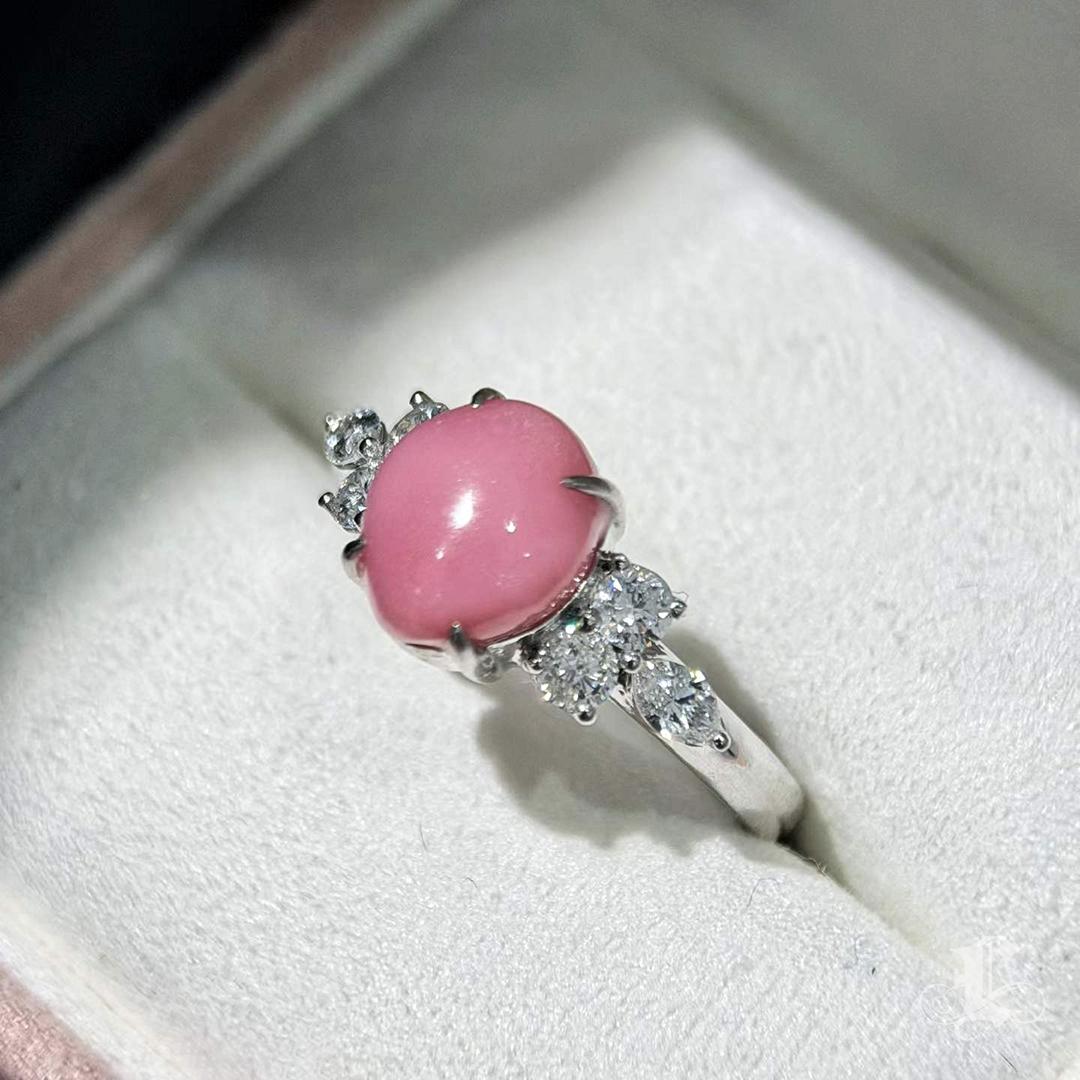 【Conchéa】Flamingo Aurora Conch Pearl Diamond Ring - 2.6 ct en vente 4