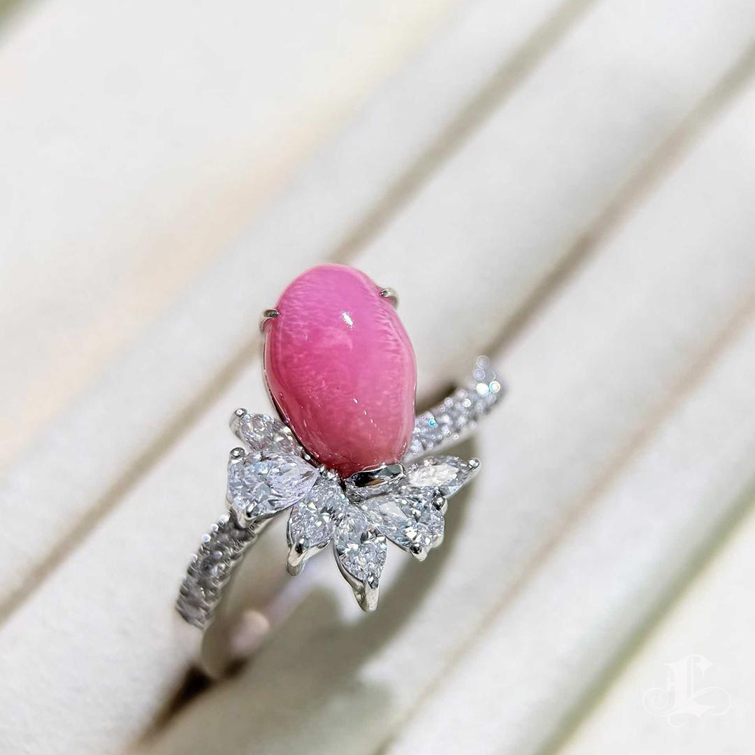 【Conchéa】 Anello di diamanti con perle di conchiglia naturale Flamingo Bloom - 2,63 ct in vendita 6