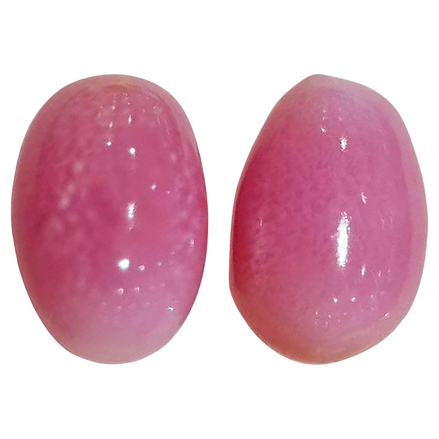 【Conchéa】Flamingo Echo Pair Perfectly Matched Conch Pearls — 1.8ct & 1.93ct For Sale