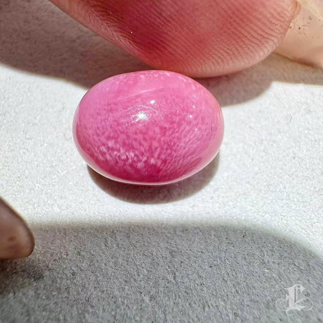 De las mujeres 【Conchéa】Flamingo Flame 7.66ct Conch Pearl Gemstone (New Arrival) en venta