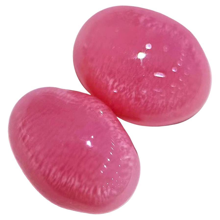 【Conchéa】Flamingo Glow Matched Conch Pearl Pair — 1.68ct + 1.50ct For Sale