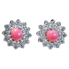 【Conchéa】Flamingo Halo Conch Pearl Diamond Earrings — 4.10 ct