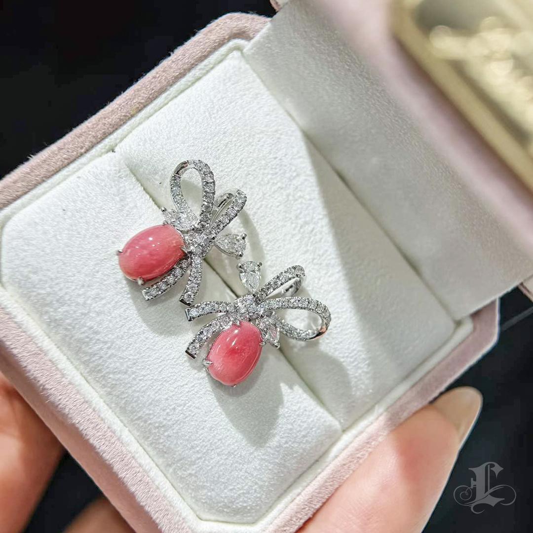 【Conchéa】Flamingo Boucles d'oreilles Bow Pearl Diamond - 2.83ct en vente 5