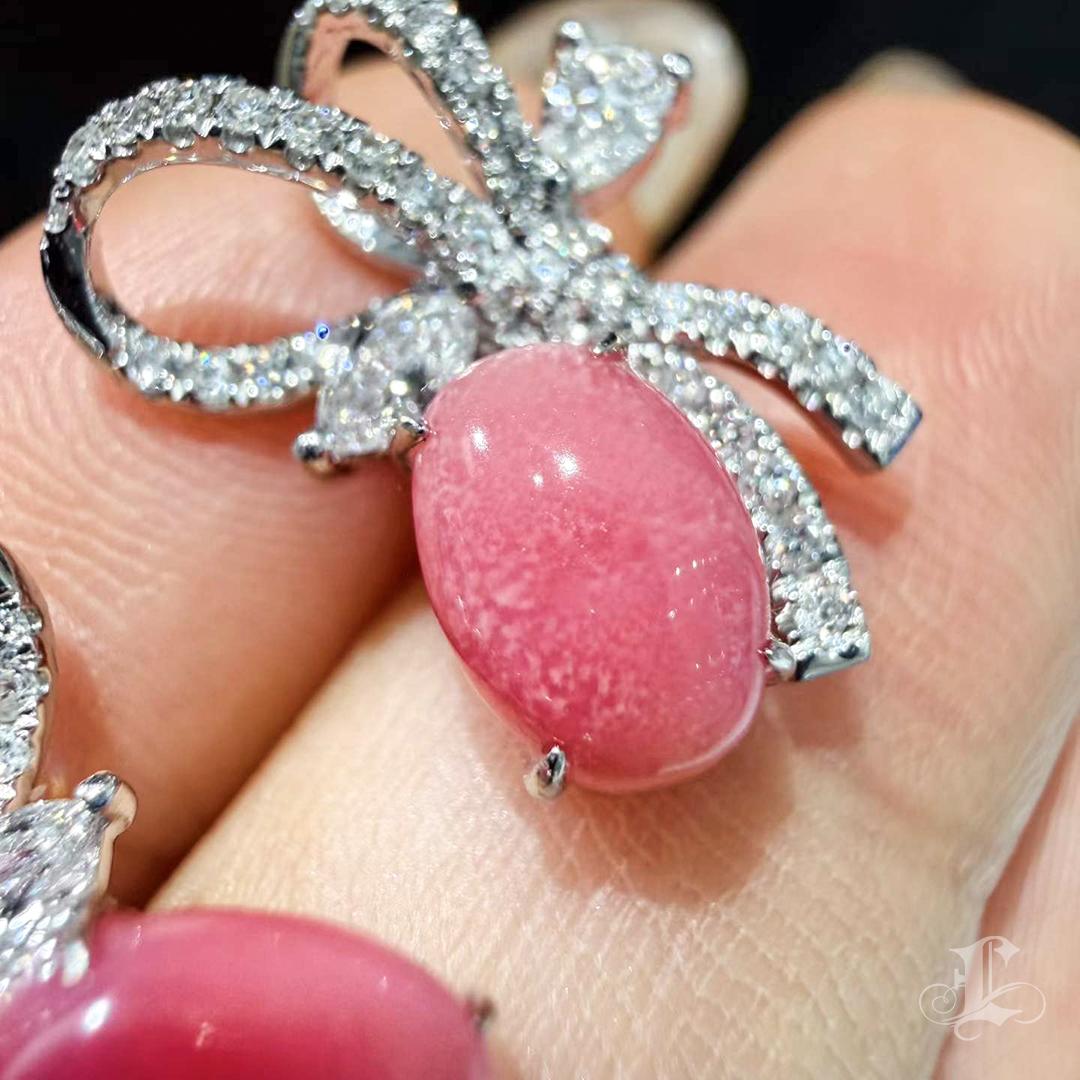 【Conchéa】Flamingo Boucles d'oreilles Bow Pearl Diamond - 2.83ct Neuf - En vente à New York, NY