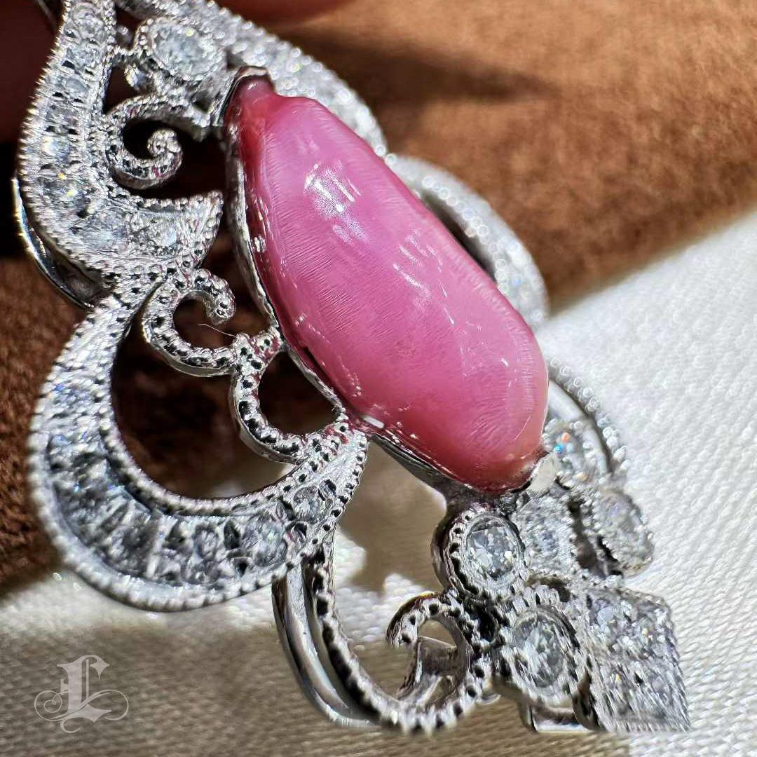 Ciondolo con diamanti e perle Pink Diamond - 2,52 carati In condizioni Nuovo in vendita a New York, NY