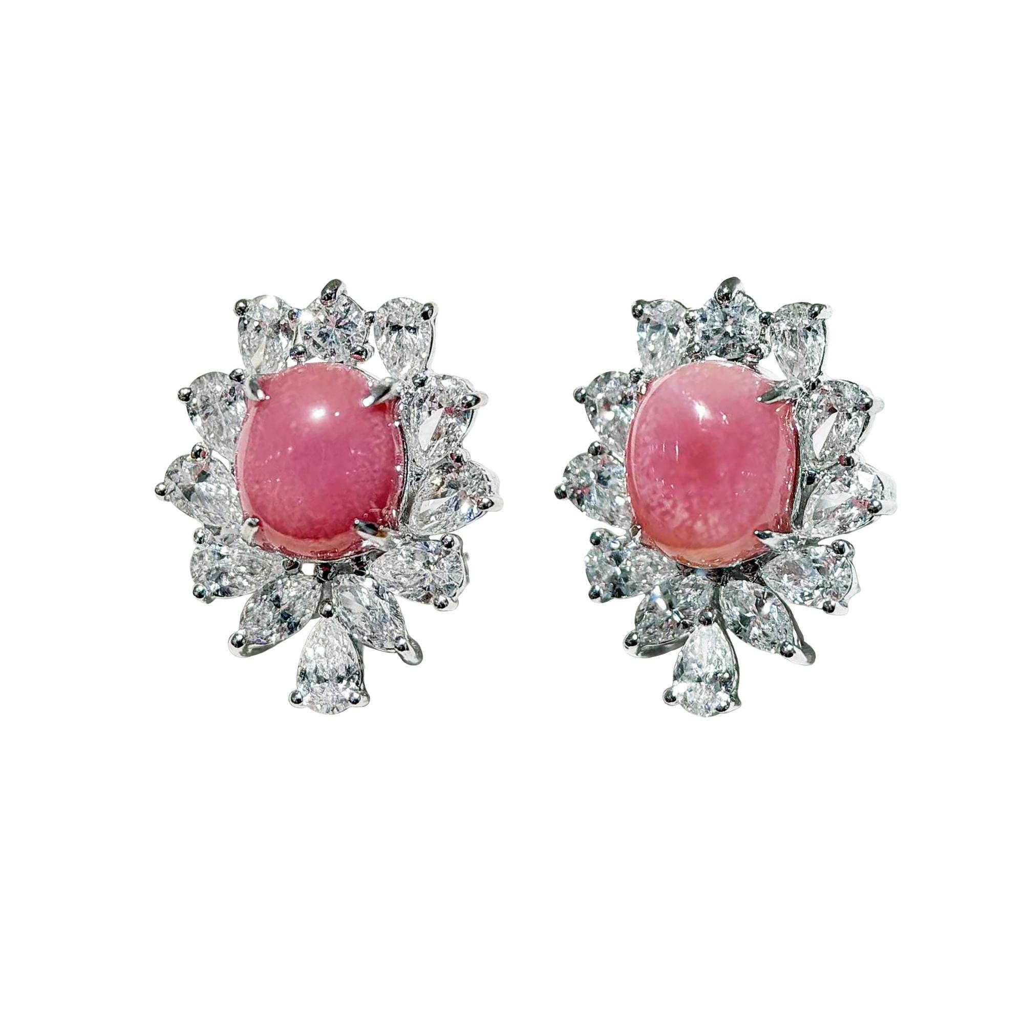 【Conchéa】Flamingo Pink Natural Conch Pearl Diamond Earrings — 2.64 ct