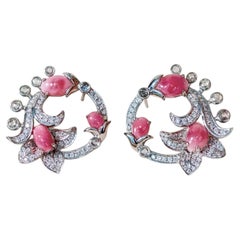 【Conchéa】Flamingo Reverie Conch Pearl Diamond Earrings — 4.17 ct
