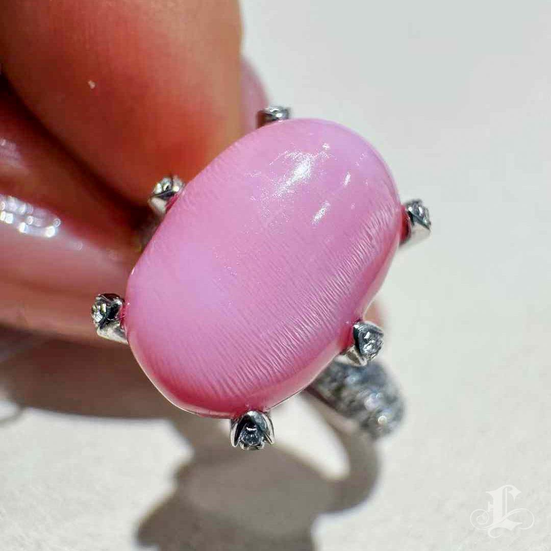 Uncut 【Conchéa】Imperial Flame Conch Pearl & Diamond Ring — 7.2ct For Sale