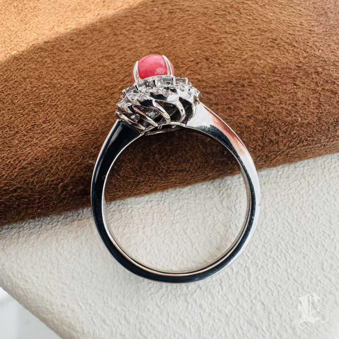 【Conchéa】Natural Conch Pearl & Diamond Ring — Flamingo Pink Flame Pattern For Sale 7