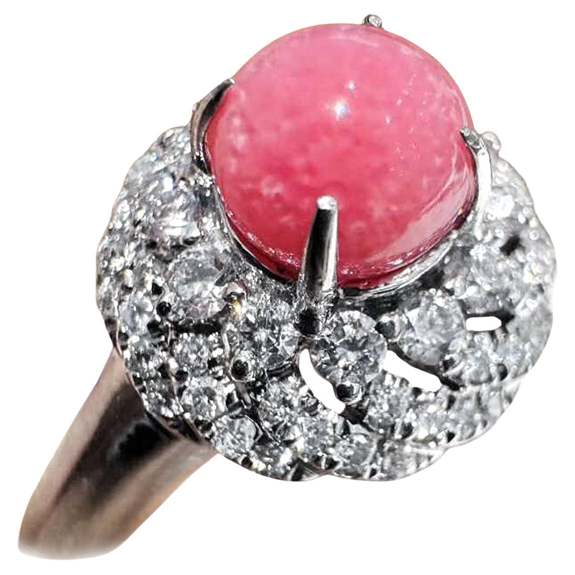 【Conchéa】Natural Conch Pearl & Diamond Ring — Flamingo Pink Flame Pattern For Sale