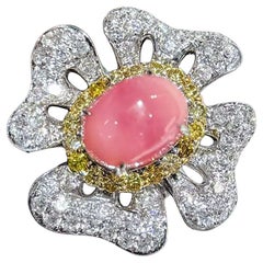 Anello con fiore di conchiglia rosa -1,25 carati