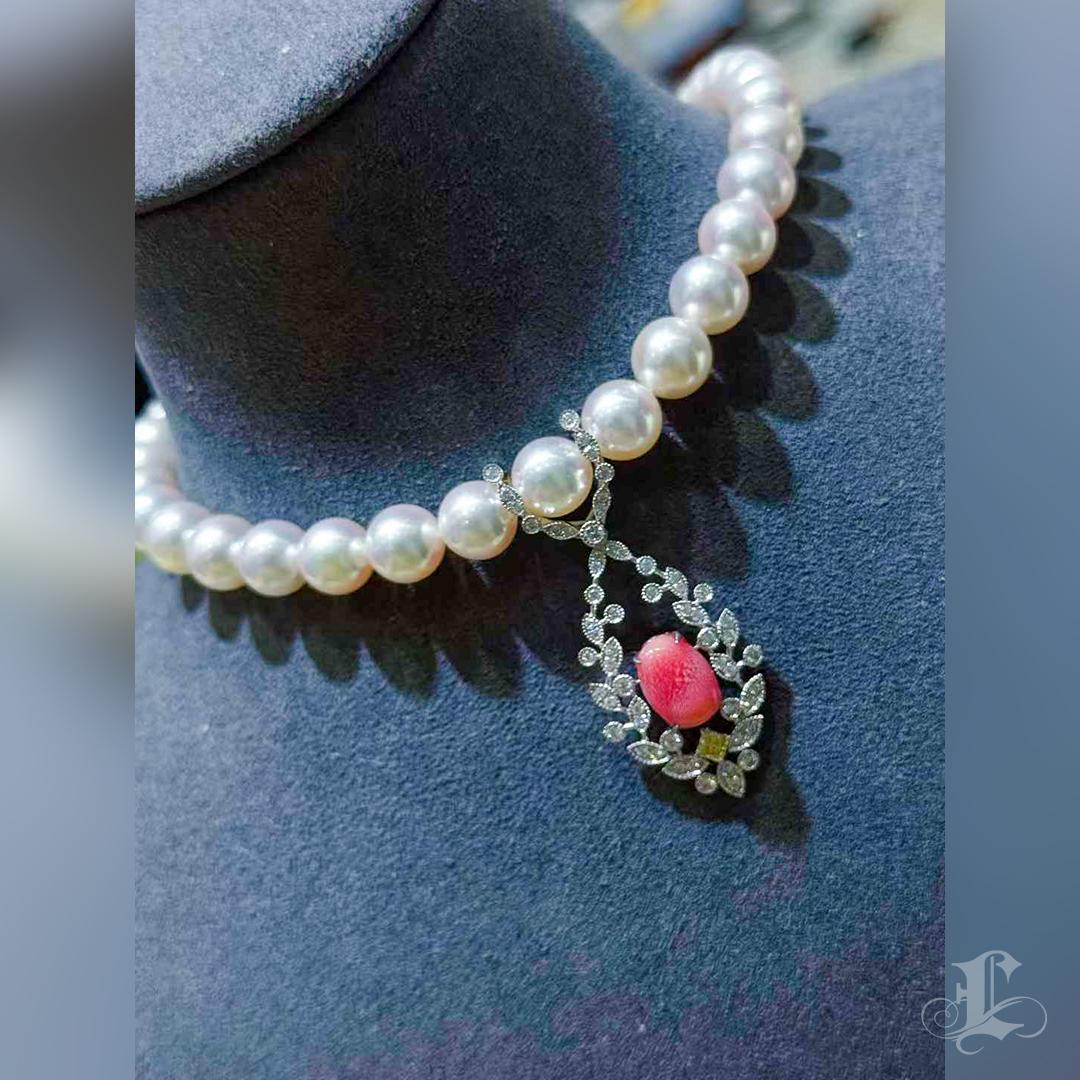 【Conchéa】Pink Flame Conch Pearl, Fancy Yellow Diamond & Diamond Pendant — 2.83ct in vendita 5