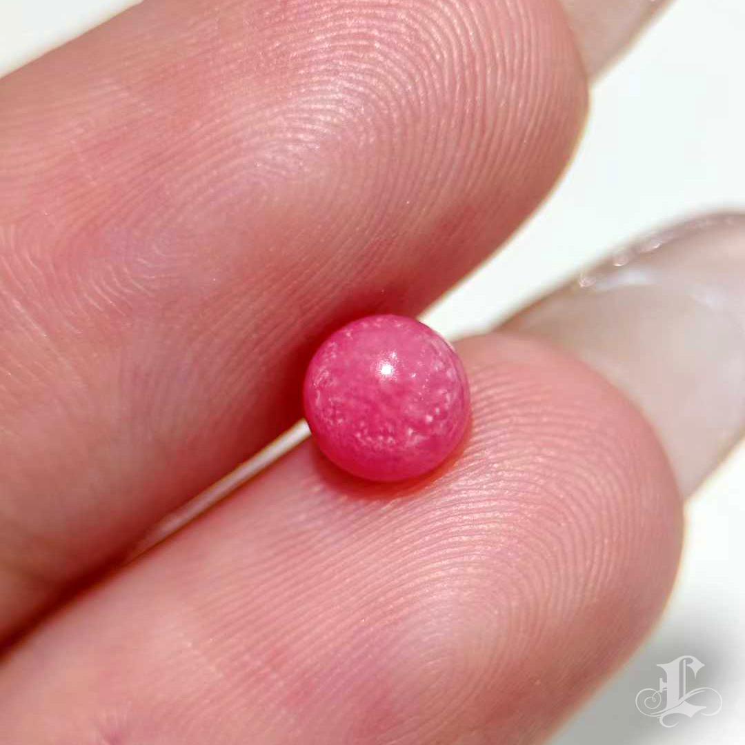 【Conchéa】Rare Round Flaming Pink Conch Pearl - 5.2mm / 0.88ct en vente 5