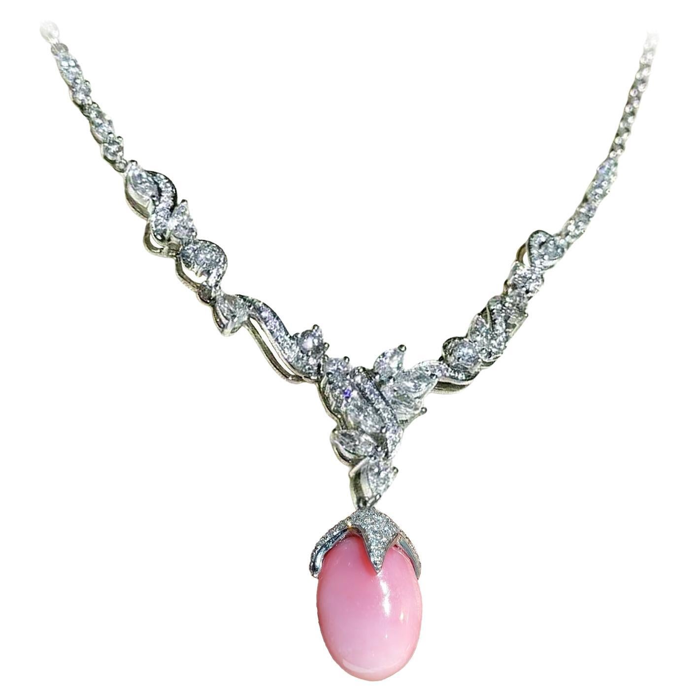 【Conchéa】Sakura Flame Natural Conch Pearl Diamond Necklace - 8.5 ct en venta