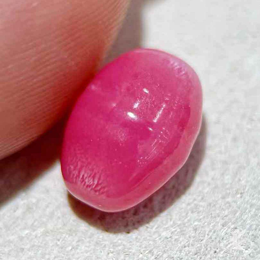 【Conchéa】Velvet Dawn 2.34ct Deep Pink Conch Pearl 3