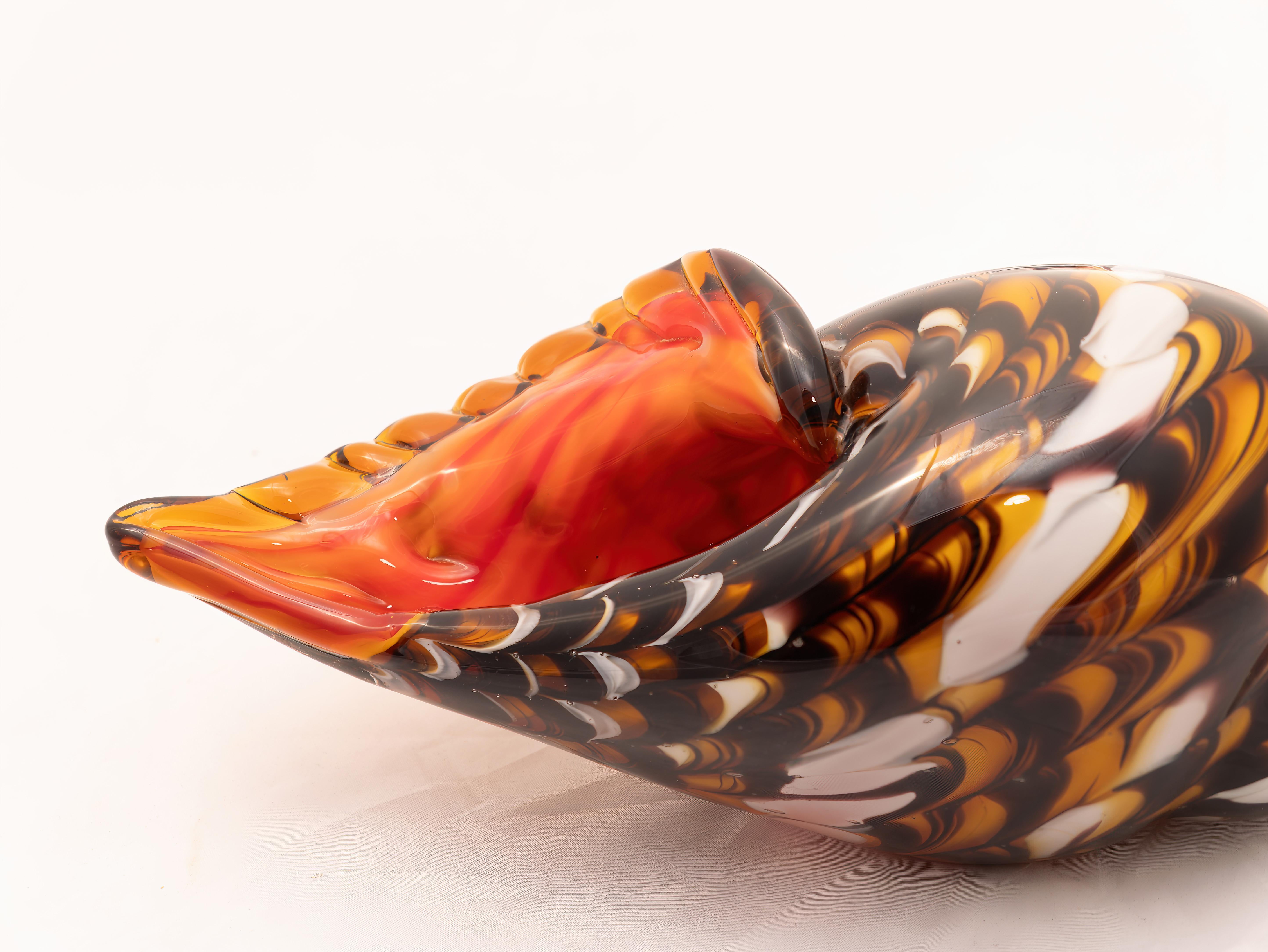 Mid-20th Century Murano glass furnishing shell, 1960s For Sale