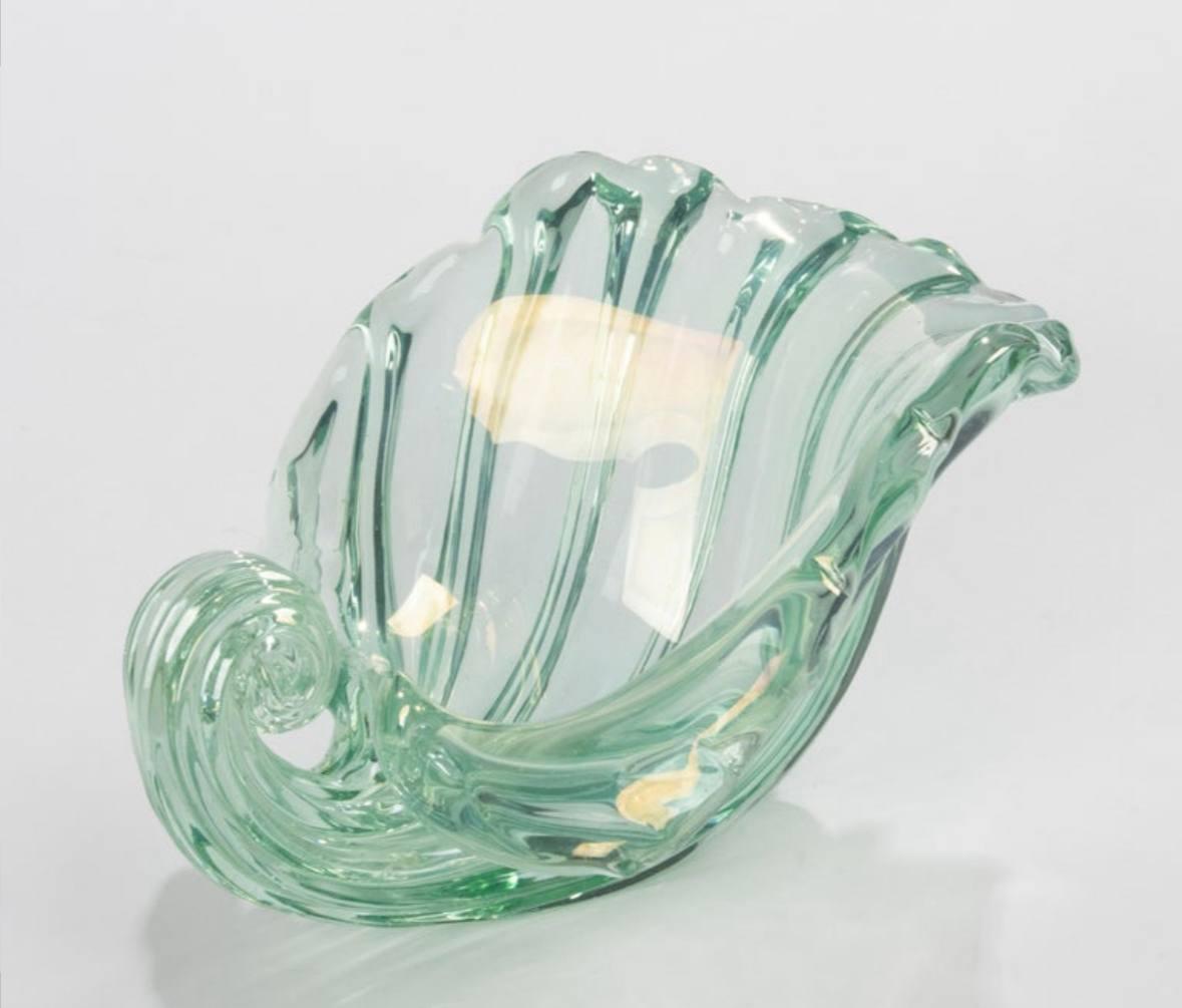 Italian Murano glass shell Archimede Seguso mid-century design. For Sale