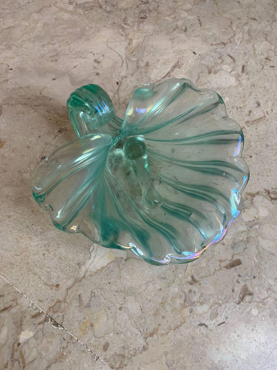 Mid-20th Century Murano glass shell Archimede Seguso mid-century design. For Sale