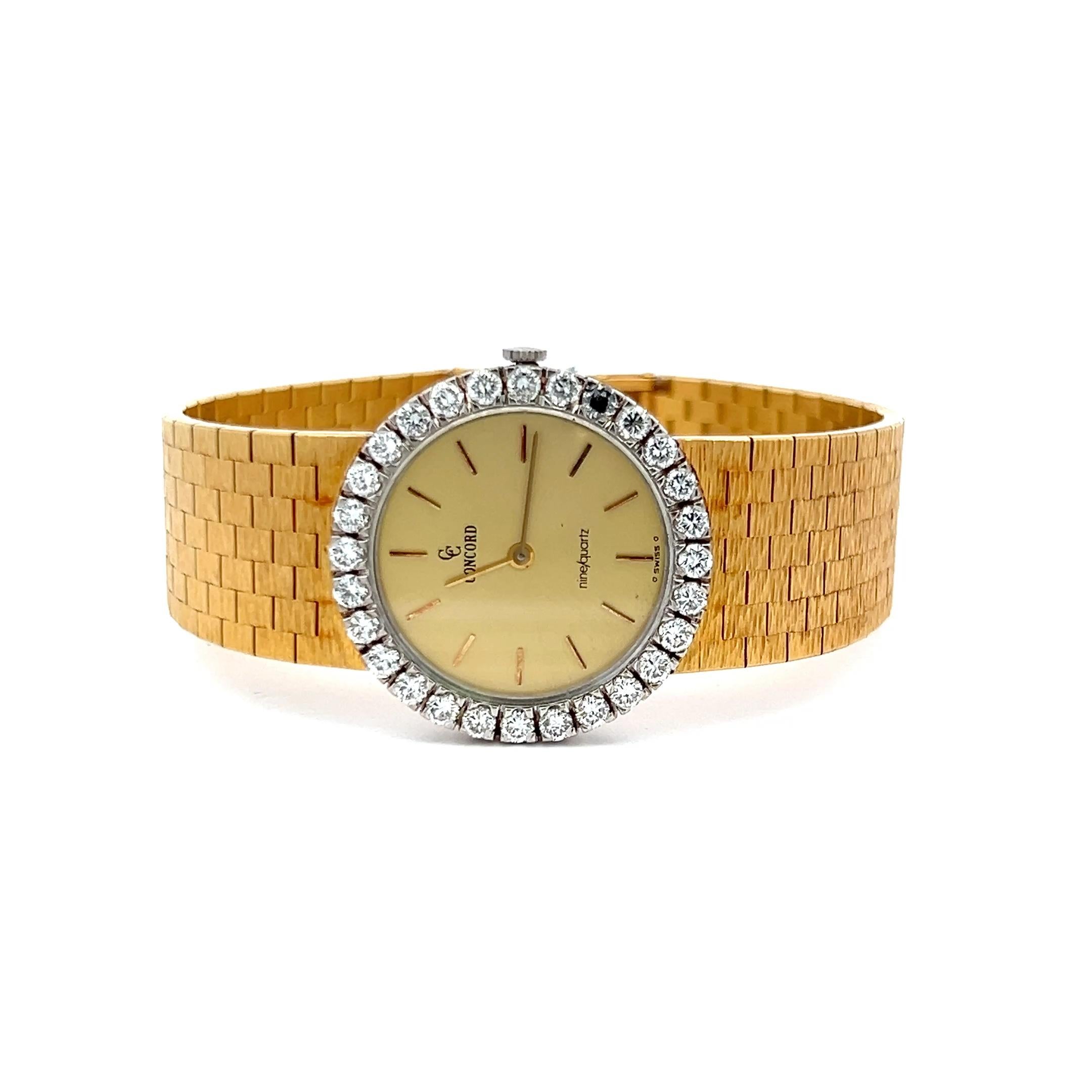 Concord 1.56 Carat Round Brilliant F VS Diamond 18 Karat Yellow Gold Wrist Watch In Good Condition For Sale In New York, NY