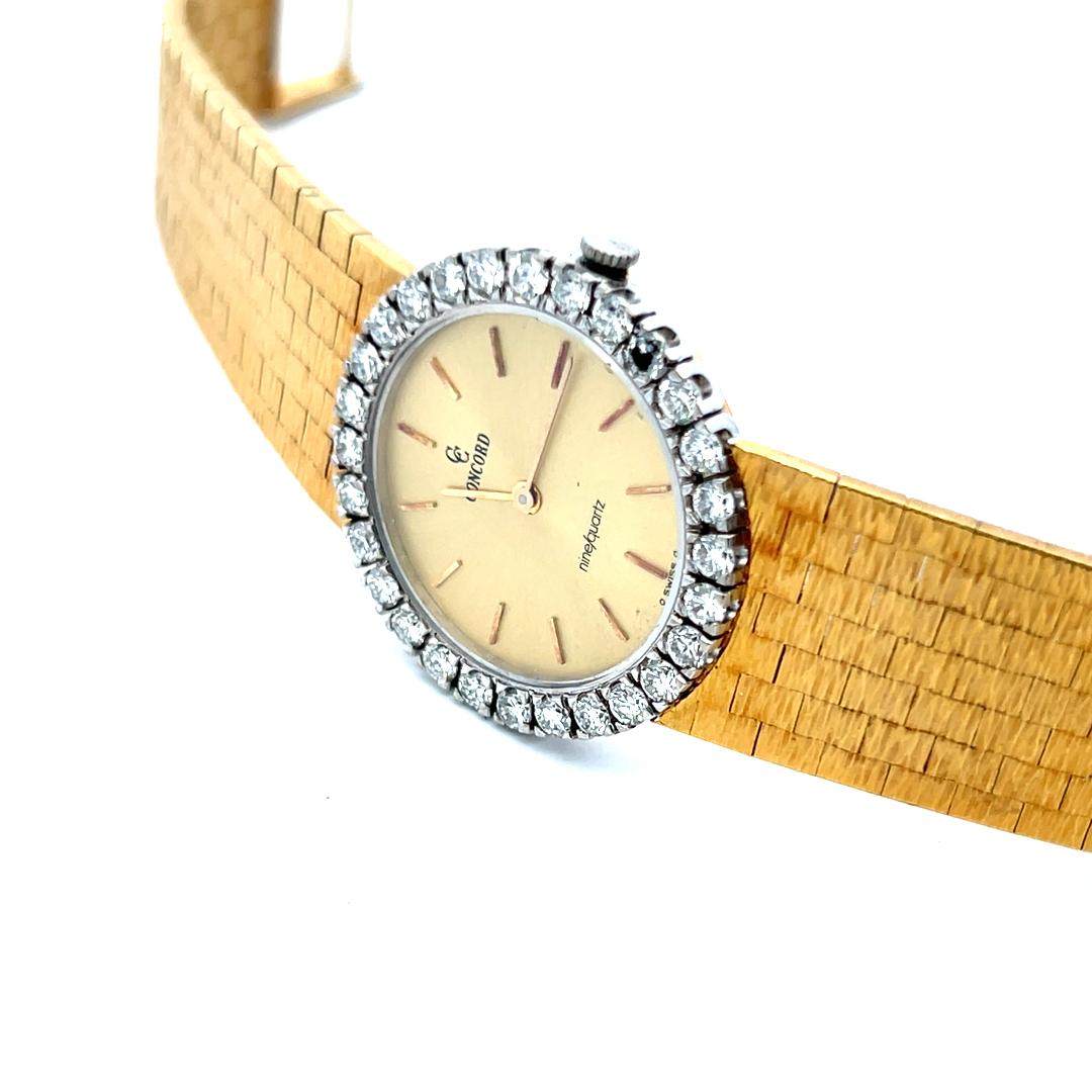 Concord 1.56 Carat Round Brilliant F VS Diamond 18 Karat Yellow Gold Wrist Watch For Sale 2