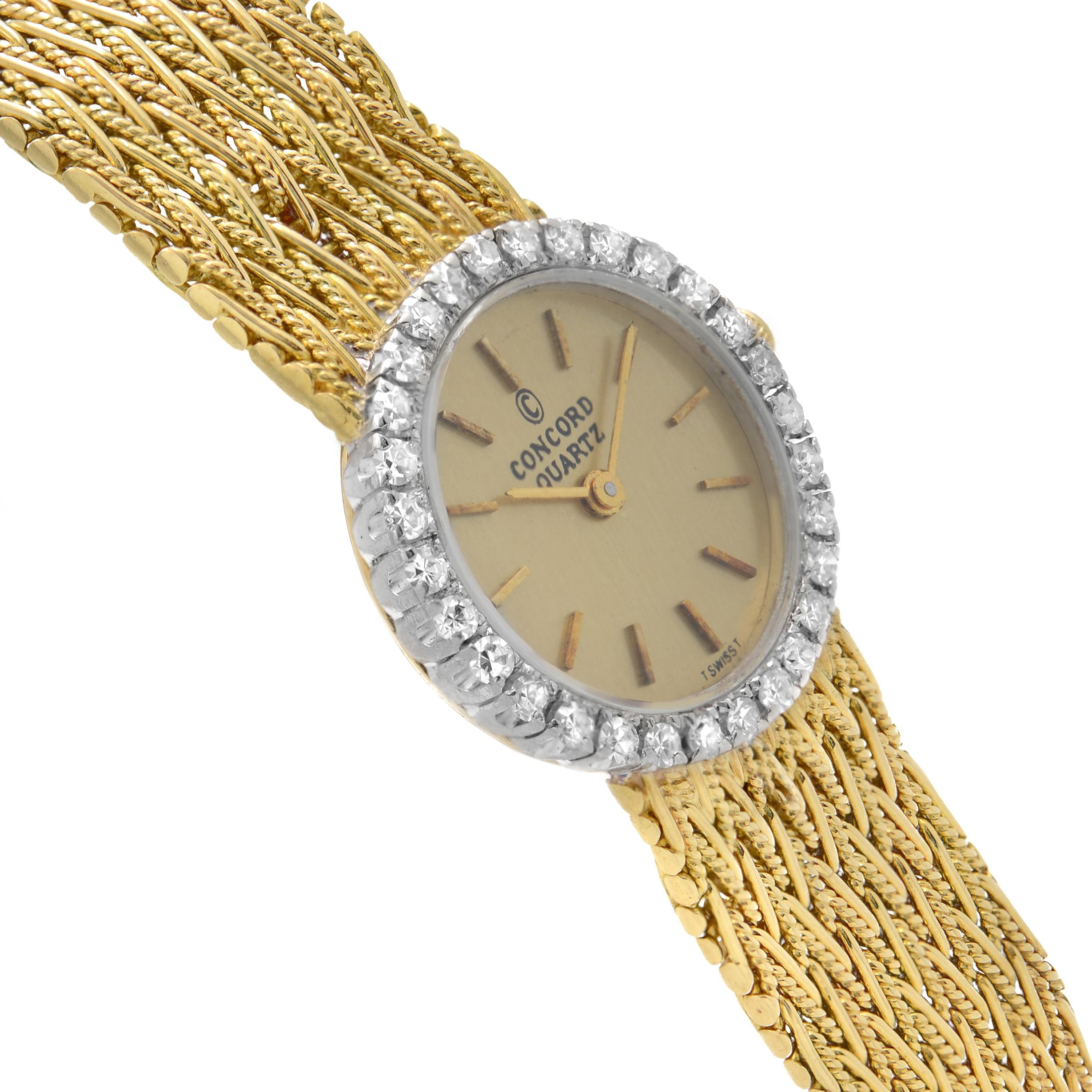 Concord 18K Yellow White Gold Diamonds Bezel Quartz Ladies Watch 5161253 In Good Condition In New York, NY