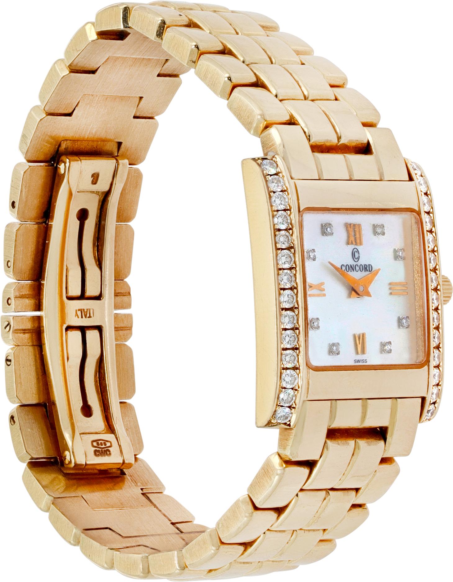 Concord Classic Yellow Gold Quartz Ladies Wristwatch Ref w641553 In Excellent Condition In Surfside, FL