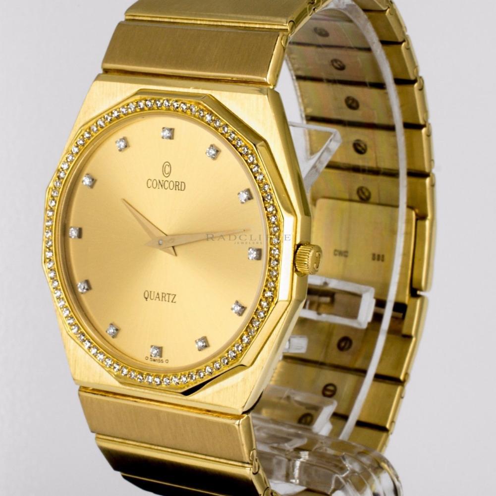 Contemporary Concord Mariner 1 Karat Yellow Gold Diamond Bezel Quartz Movement Ladies Watch For Sale